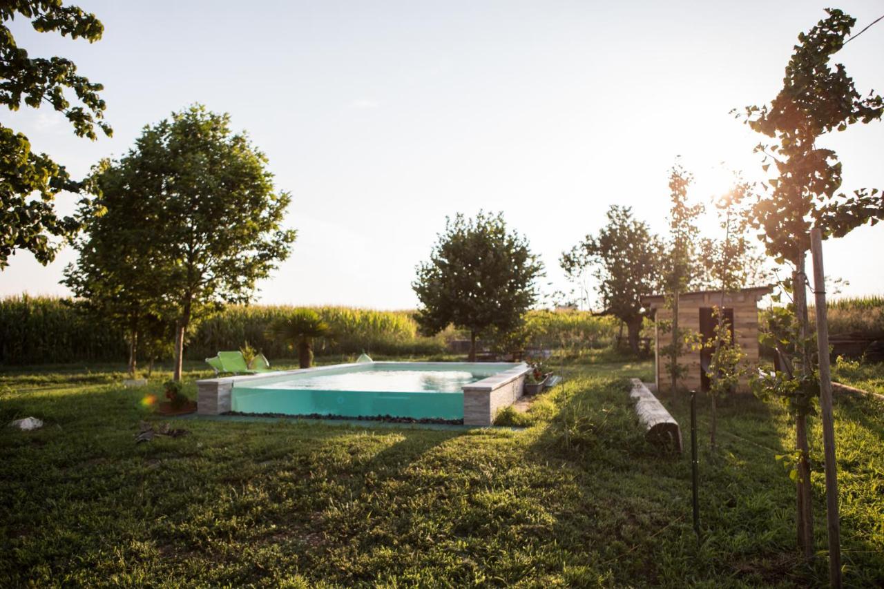 B&B Casa Campagnari Roverbella Bagian luar foto