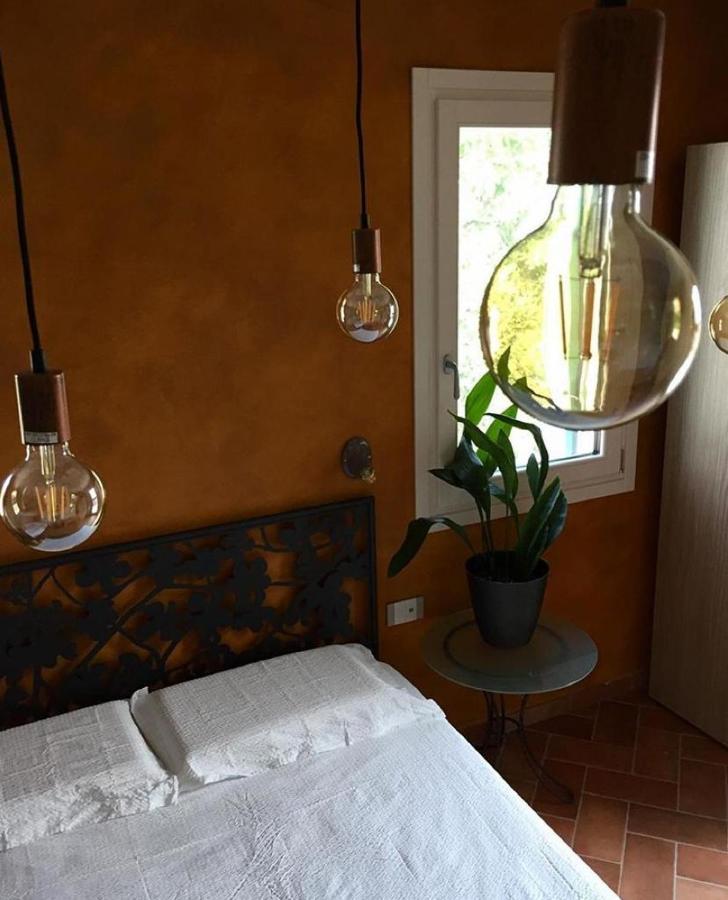 B&B Casa Campagnari Roverbella Bagian luar foto