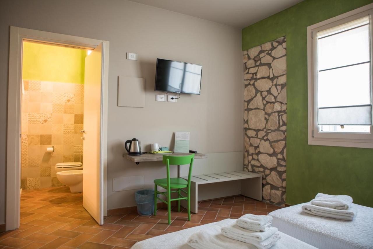 B&B Casa Campagnari Roverbella Bagian luar foto